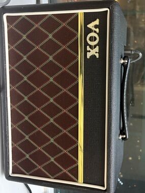 VOX Black Portable Guitar Amplifier